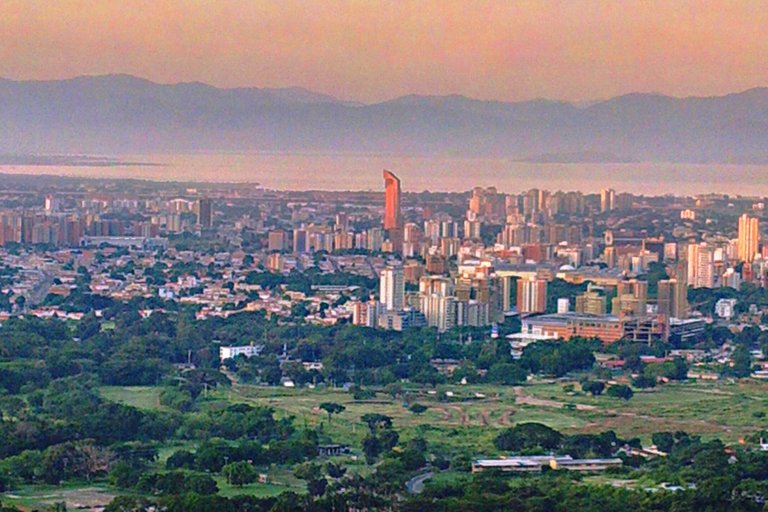 Maracay.jpg