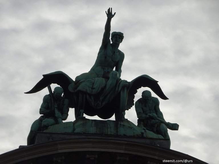 sculpture train station.jpg