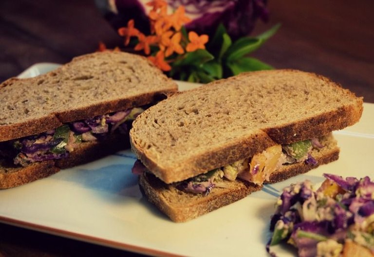 Cashew-Ricotta-Cabbage-Sandwich.jpg