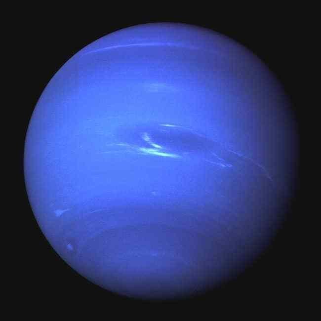 Planet-Neptunus-Pengertian-Ciri-Ciri-Karakteristik-dan-Satelit.jpg