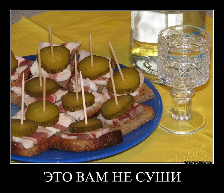 179822land in Russian.it's bread.lard and pickle.possible.even recommended eyeliner..40.jpg