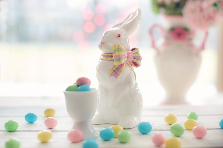 bunny-candy-celebration-373331.jpg