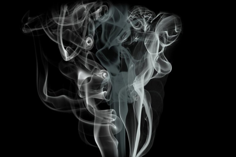 smoke-69124_960_720.jpg
