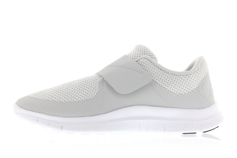 http---hypebeast.com-image-2015-12-nike-free-socfly-pure-platinum-1.jpg