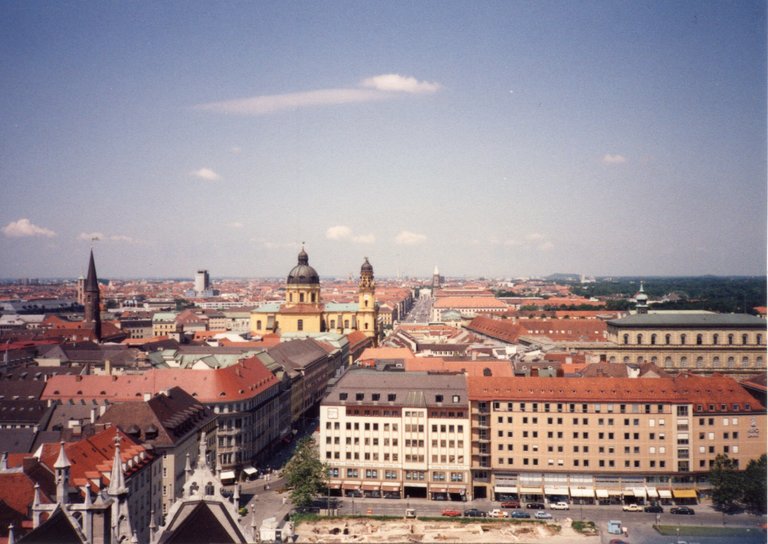 1989 - Munich - 031.jpg