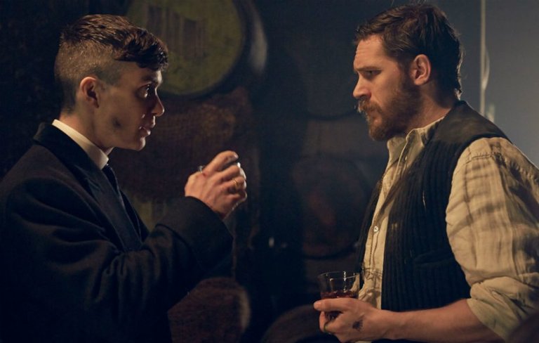 tom_hardy_new_Series_pkkyy_blinders_1000-920x584.jpg