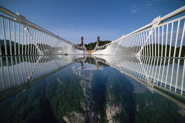 Zhangjiajie-Grand-Canyon-Glass-Bridge-Photography.jpg