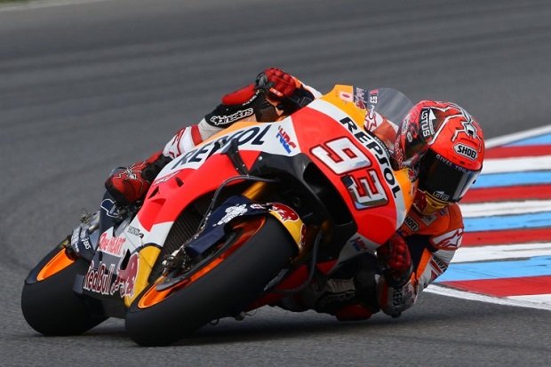 lorenzo-melongo-marquez-tampil-agresif-di-fp2-THy.jpg