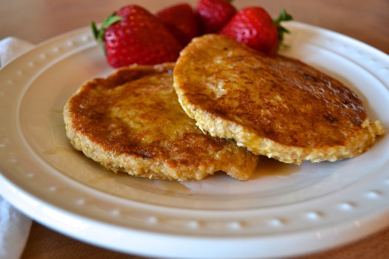 banana-oat-pancakes-2.jpg