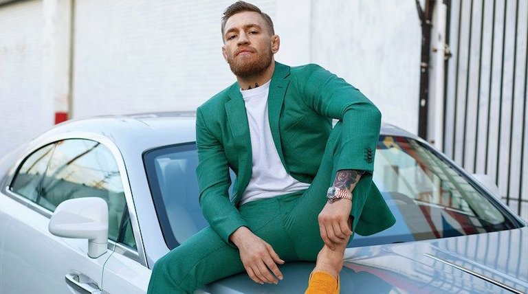 Conor McGregor-1317-GQ-FECM07-01.jpg