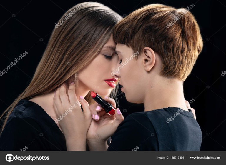 depositphotos_165217896-stock-photo-lesbian-couple-leaning-in-for.jpg