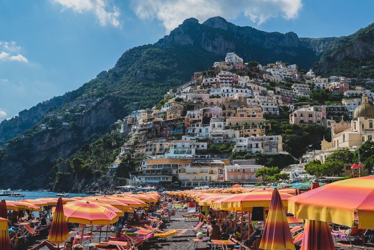 Positano-Umbrellas.jpg