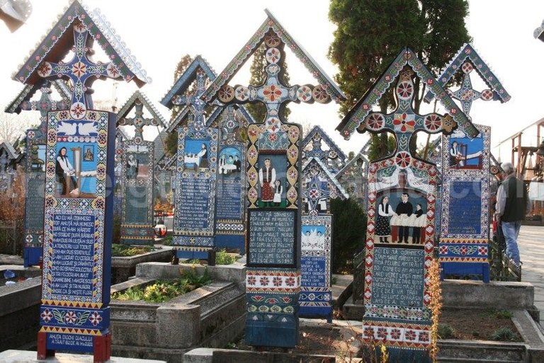 The-Merry-Cemetery-of-Sapanta-–-Maramures.jpg
