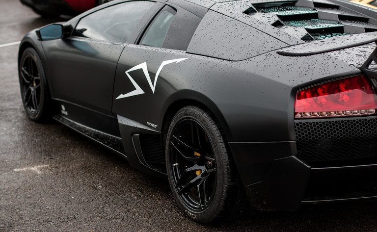 lamborghini-murcielago-sv-2872980_1280.jpg