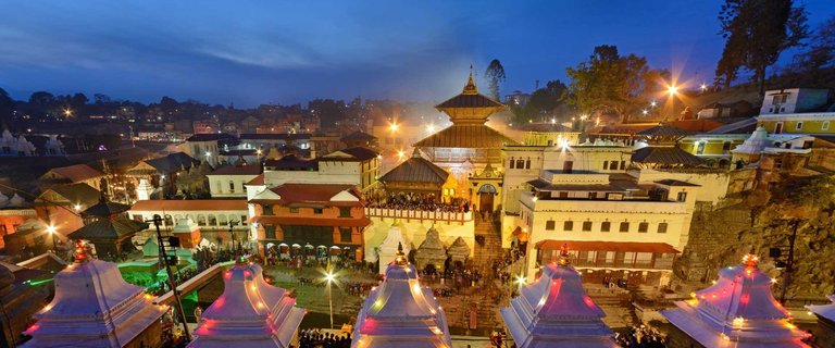 pashupatinath-sm-pilgrims.jpeg