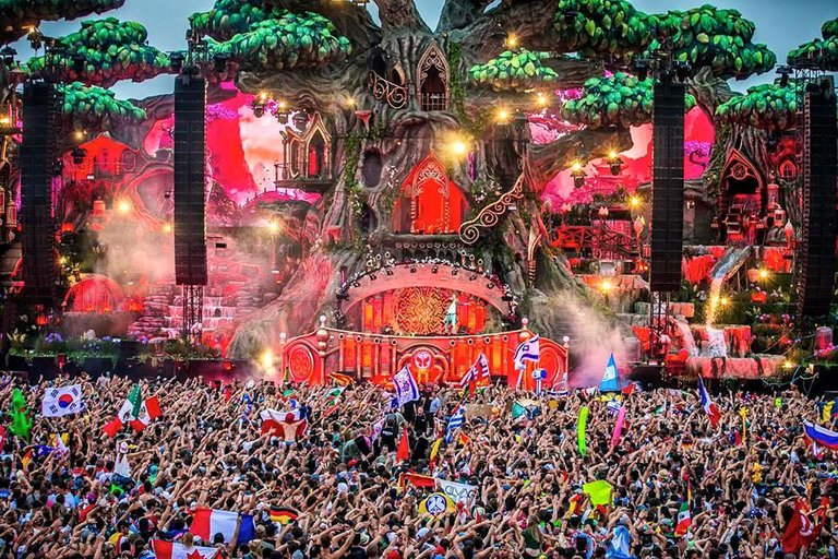 Tomorrowland-2017.jpg