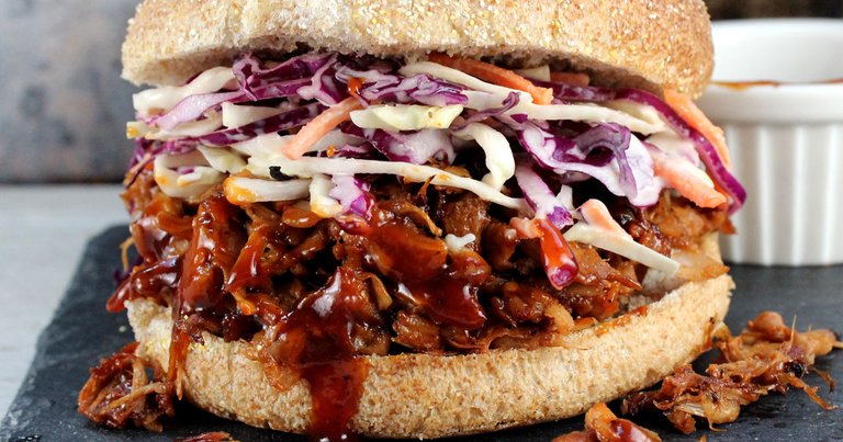 6-ingredient-pulled-jackfruit-easy-quick-vegan-recipe-pork-chicken-facebook.jpg