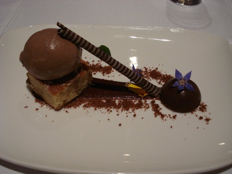 Santuary Lodge Dinner10 (dessert).JPG