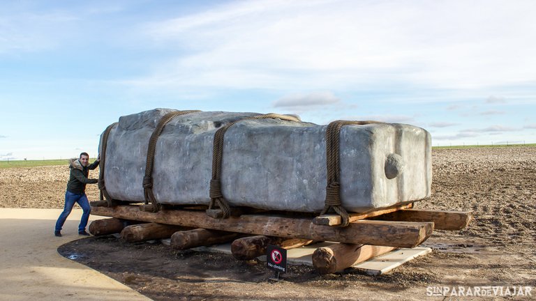 Piedras Stonehenge.jpg