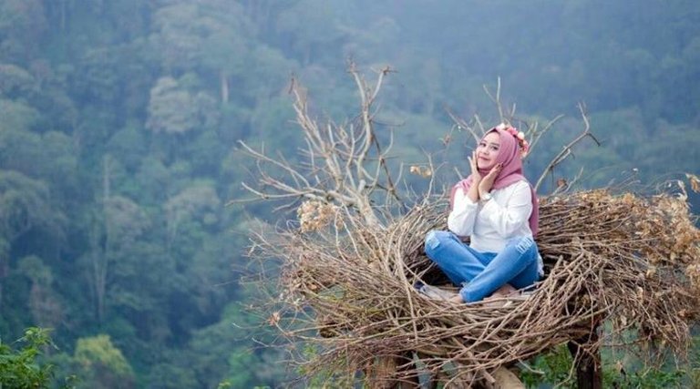 air-terjun-coban-di-malang-yang-bagus.jpg