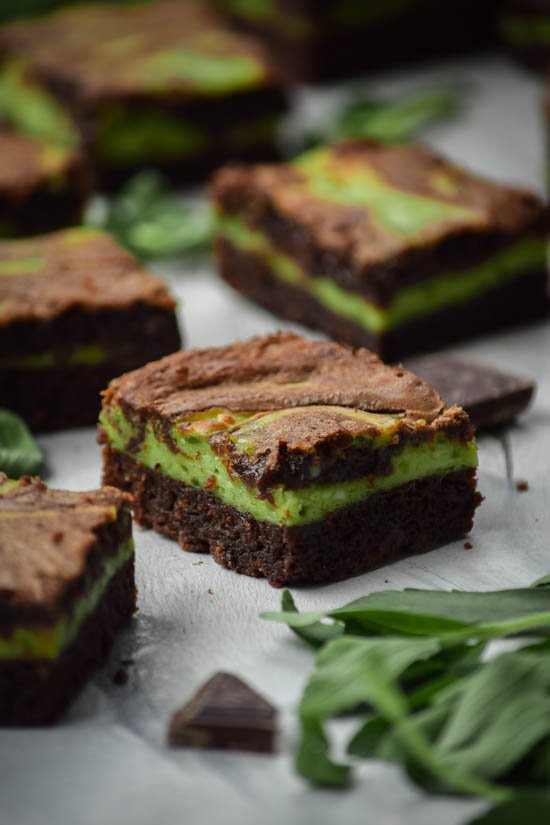 All-Natural Mint Chocolate Chip Cheesecake Swirl Brownies (8).jpg