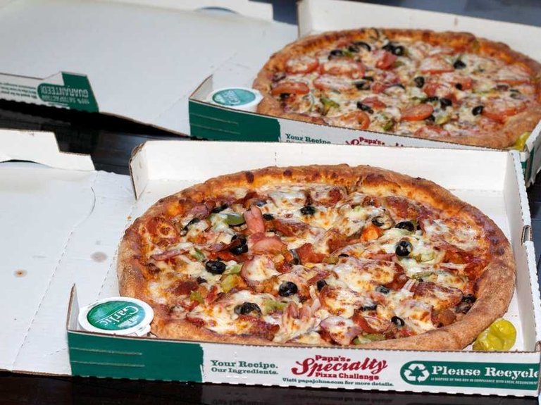 these-infamous-bitcoin-pizzas-are-now-worth-6-million.jpg