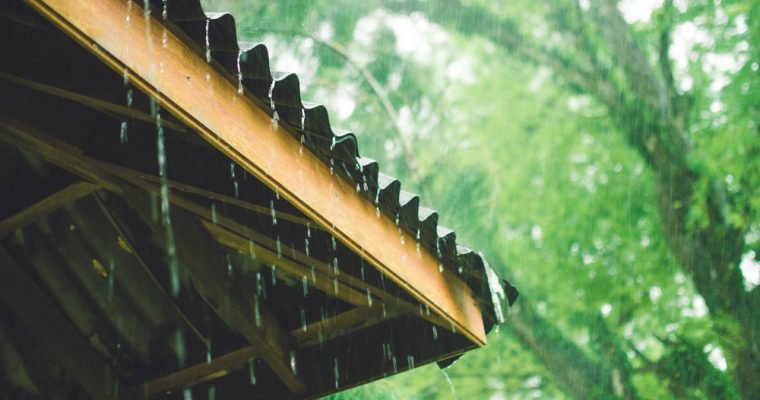 Raining-roof-760x400.jpg