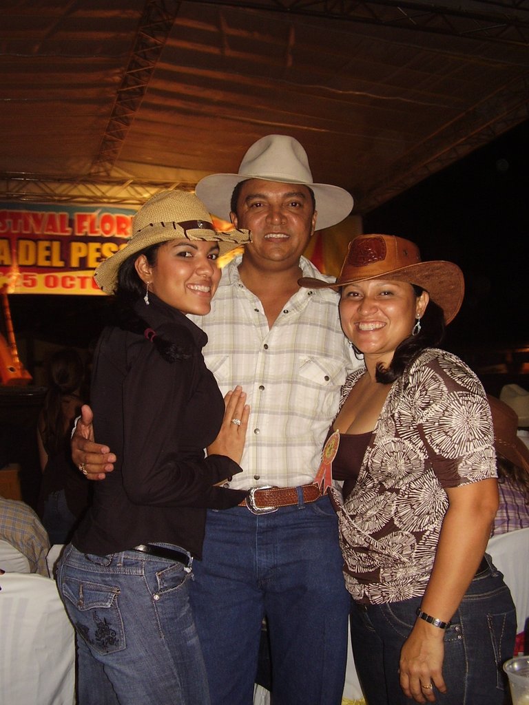 yesika y jorge.JPG