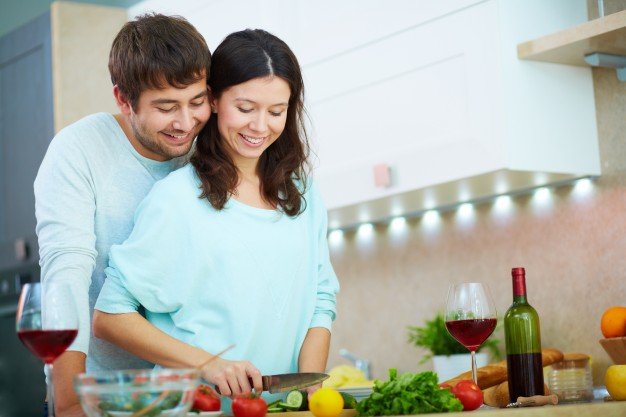 Freepik couple cooking.jpg
