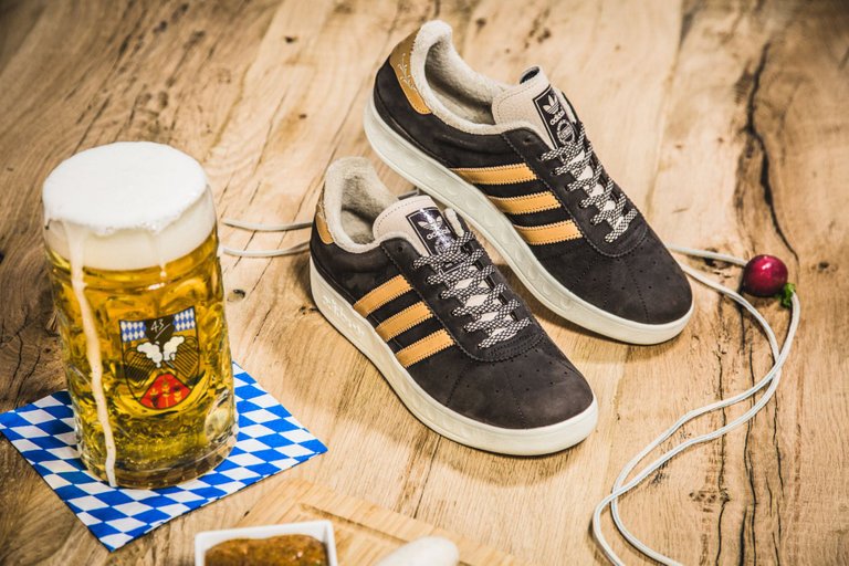 adidas-originals-München-oktoberfest-3.jpg