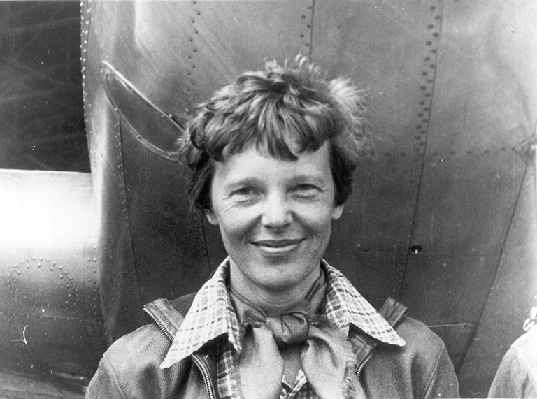 Amelia Earhart.jpg