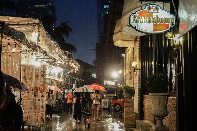 7.Rain in Bangkok, Thailand..jpg