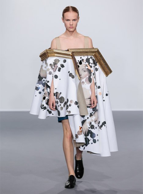 Viktor-Rolf-AW15_Wearable-Art-collection_dezeen_468_9.jpg