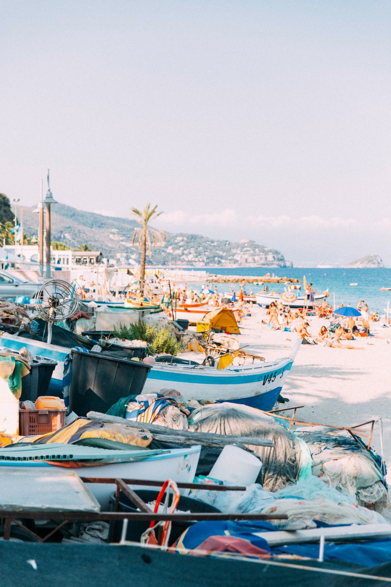 Boats in Noli Liguria.jpg