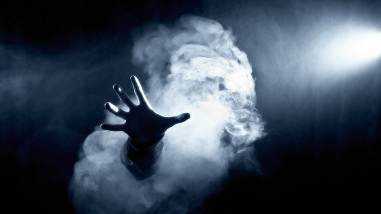 dark_hand_smoke_64536_1920x1080.jpg