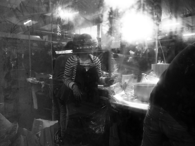 73507600005 - world street food brick lane_6b.jpg