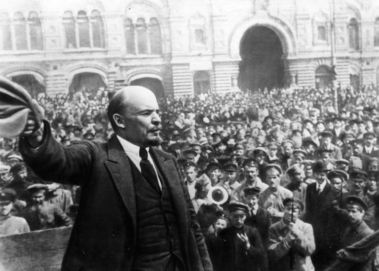 1917 rev lenin.jpg