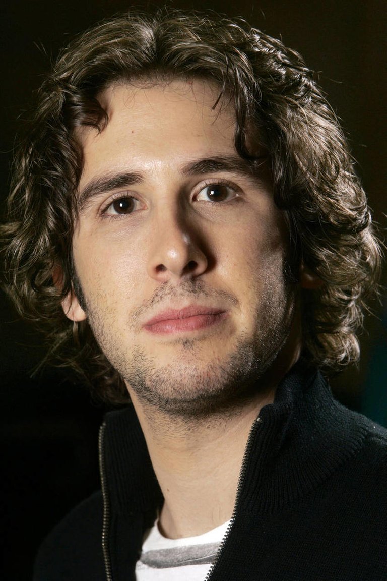 Josh Groban.jpg