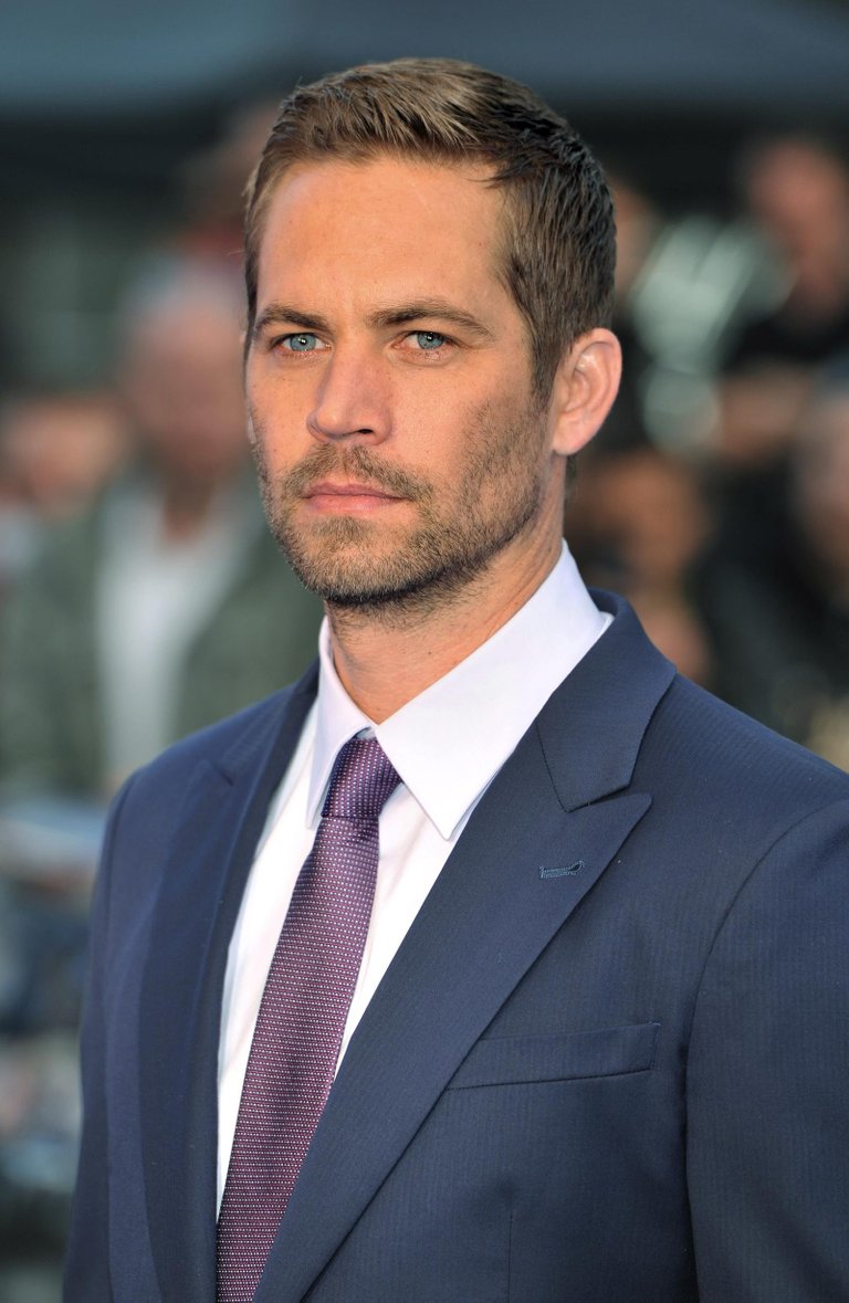 gallery_paul-walker-fast.jpg