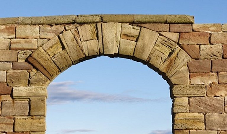 stone-archway-1069983_960_720.jpg