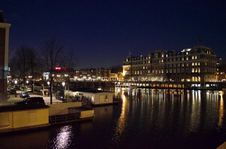Amsterdam Nacht.jpeg
