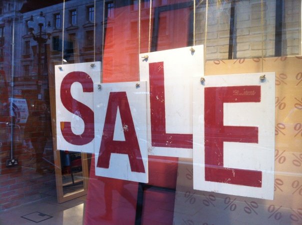 e09bb9581c0a083cbbcea8f6bab7887a--sale-signage-window-signs.jpg