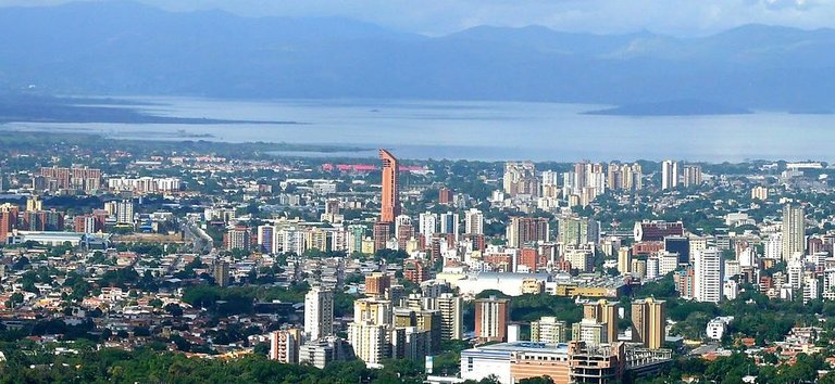 Maracay_urbana.jpg