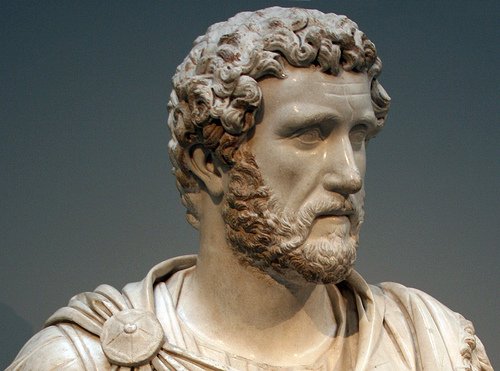 Antoninus-Pius-Roman-Emperor-19-September-86-AD-–-7-March-161-AD.x34319.jpg