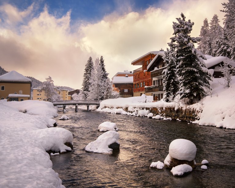 River-Inn-Promenade-in-St-Moritz-Switzerland.jpg