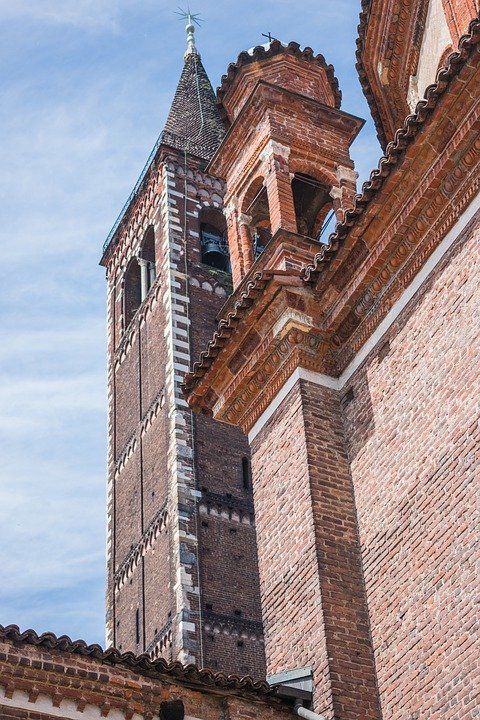 basilica-di-santeustorgio-1373836_960_720.jpg