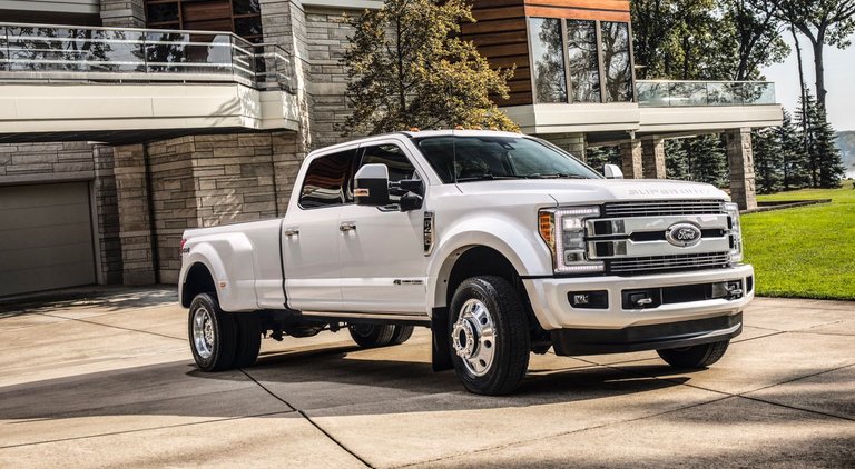 2018-Ford-F-Series-Super-Duty-Limited-0001.jpg