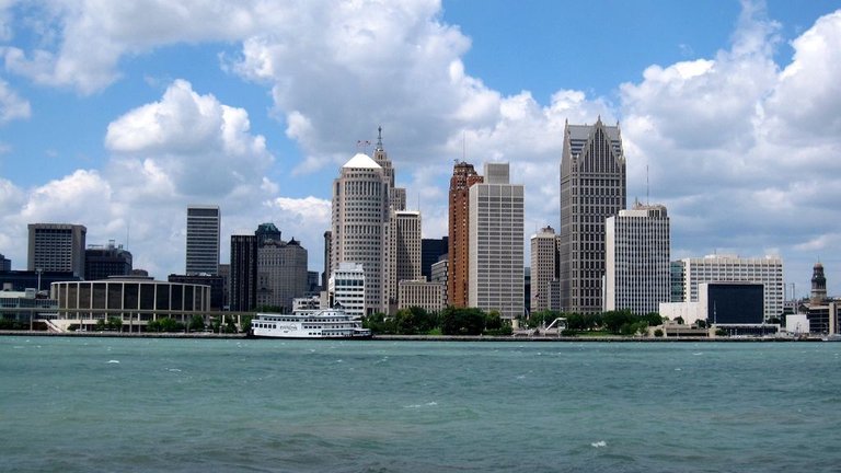 5-Things-to-Do-in-Detroit.jpg