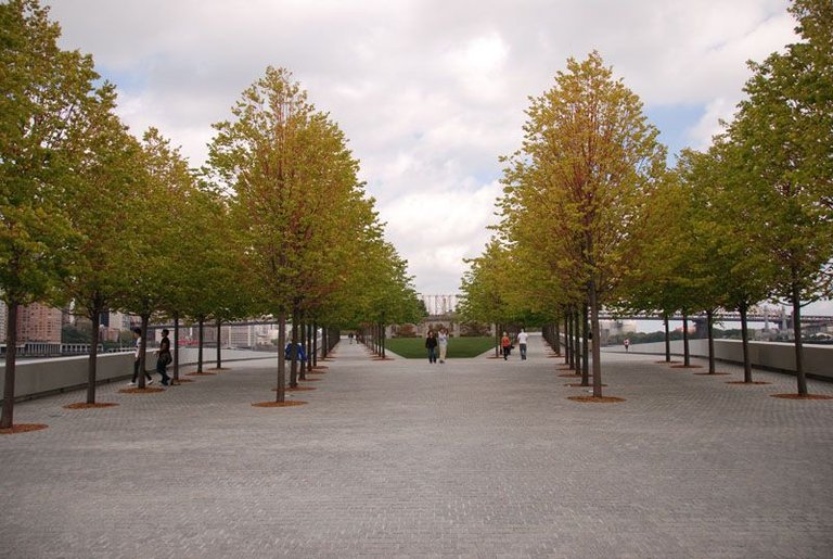 Franklin D. Roosevelt Four Freedoms Park_02.jpg