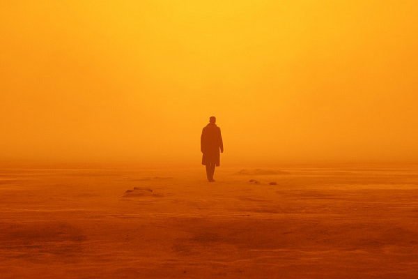 blade_runner_2049_com_spoilers_plano_critico-600x400.jpg